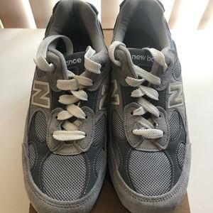 New Balance W992GL - Women’s - size 6.5